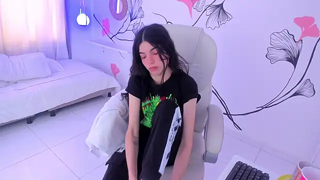 Snapshot of Isabela_Fiorelli chatting on March 2025 12:26:02 PM Isabela Fiorelli online show from March 2025 12:26:02 PM