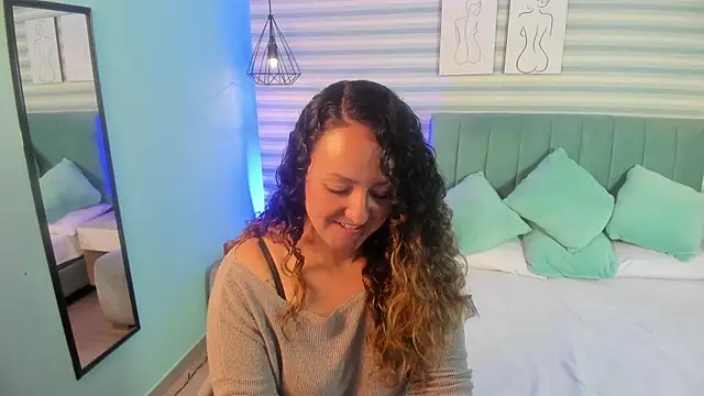 abby apple online show from September 2025 01:22:01 PM