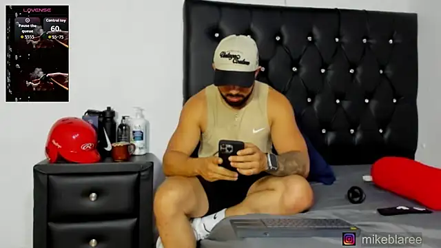 mikeblaree online show from June 2026 08:43:02 PM