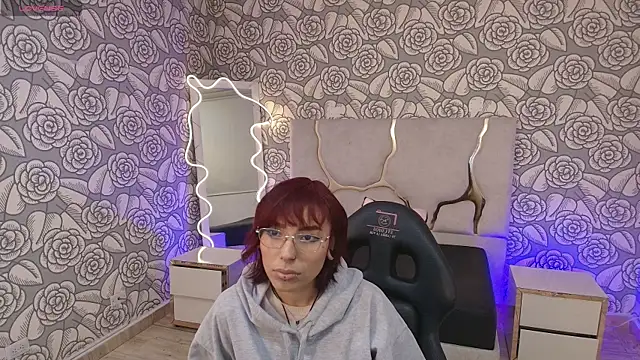 Issa tay1 online show from October 2025 03:28:02 AM