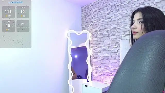 Snapshot of Gaby_tay1 chatting on November 2025 07:43:01 PM Gaby tay1 online show from November 2025 07:43:01 PM