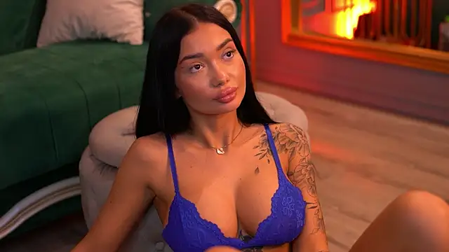 SashaFerrera online show from March 2025 01:46:01 AM