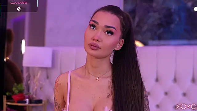 SashaFerrera online show from September 2025 06:24:02 PM