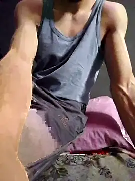 Snapshot of Adem_usr chatting on February 2025 11:55:01 AM Adem usr online show from February 2025 11:55:01 AM