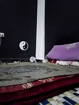 Snapshot of Adem_usr chatting on February 2025 07:12:02 PM Adem usr online show from February 2025 07:12:02 PM