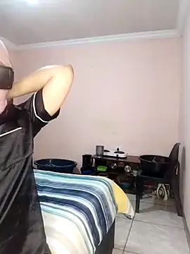 Snapshot of prettiechanti chatting on October 2025 08:05:01 PM prettiechanti online show from October 2025 08:05:01 PM