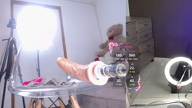 luciana hunters online show from September 2025 05:24:02 PM