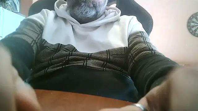 Snapshot of lanata chatting on February 2025 12:28:01 PM lanata online show from February 2025 12:28:01 PM