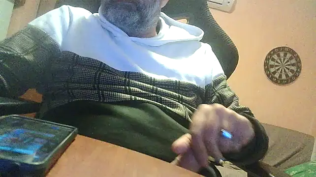 Snapshot of lanata chatting on February 2025 06:02:01 PM lanata online show from February 2025 06:02:01 PM