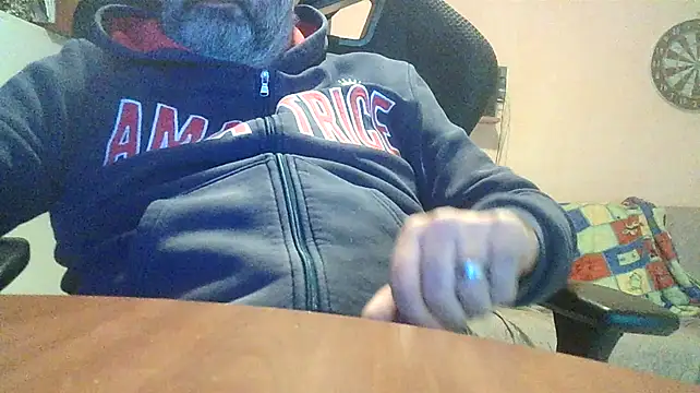 Snapshot of lanata chatting on February 2025 01:41:02 AM lanata online show from February 2025 01:41:02 AM