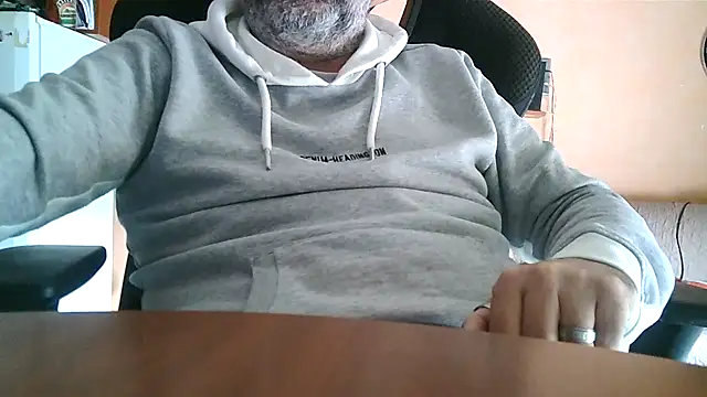 Snapshot of lanata chatting on March 2025 03:09:02 PM lanata online show from March 2025 03:09:02 PM