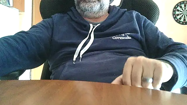 Snapshot of lanata chatting on March 2025 04:01:01 PM lanata online show from March 2025 04:01:01 PM