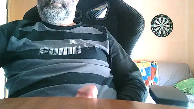 Snapshot of lanata chatting on March 2025 09:44:02 AM lanata online show from March 2025 09:44:02 AM