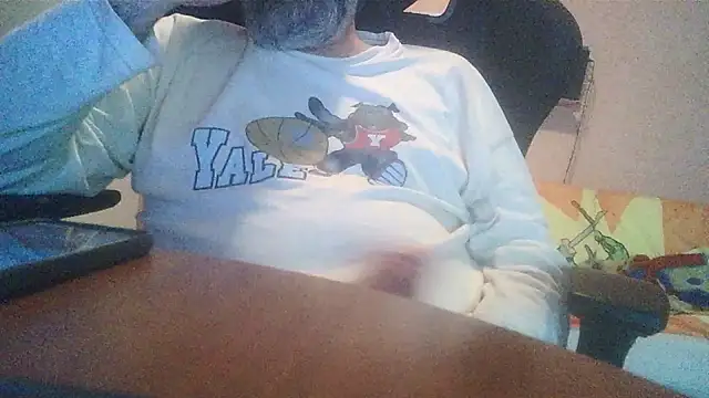 Snapshot of lanata chatting on October 2025 10:50:01 PM lanata online show from October 2025 10:50:01 PM