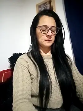 Snapshot of Alanna_11 chatting on September 2025 03:31:01 AM Alanna 11 online show from September 2025 03:31:01 AM