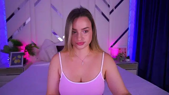 LindsieGreyy online show from September 2025 06:07:01 AM