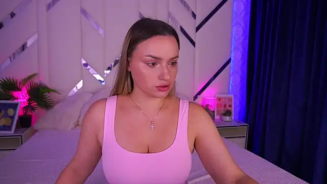 LindsieGreyy online show from October 2025 07:20:02 AM