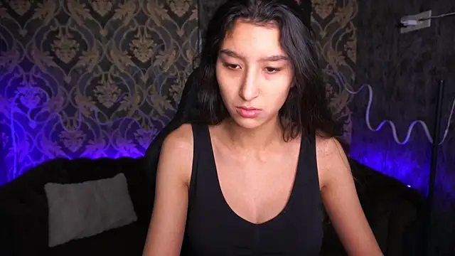 CharmMocco online show from February 2025 07:13:02 AM