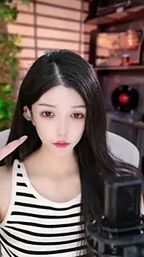 vv-77 online show from September 2025 05:58:01 PM