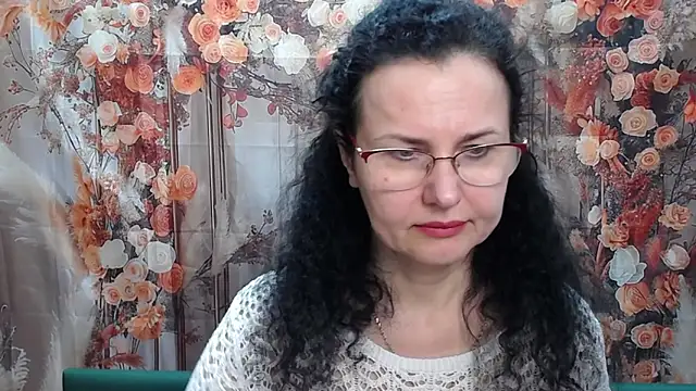 Snapshot of Miroslava_Happi chatting on April 2026 05:52:01 AM Miroslava Happi online show from April 2026 05:52:01 AM