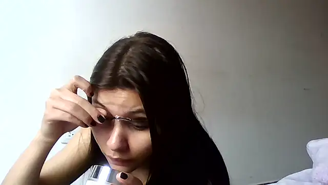 Snapshot of CHLOE_ISABELL chatting on April 2026 04:56:02 PM CHLOE ISABELL online show from April 2026 04:56:02 PM