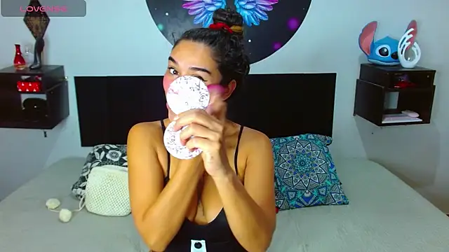 Snapshot of Ana_Riderr chatting on September 2025 10:44:02 PM Ana Riderr online show from September 2025 10:44:02 PM