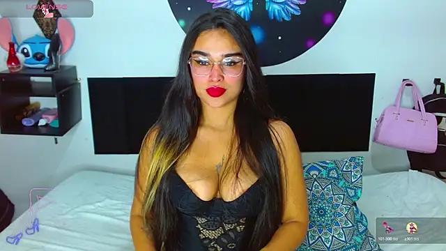 Snapshot of Ana_Riderr chatting on November 2025 03:49:01 AM Ana Riderr online show from November 2025 03:49:01 AM