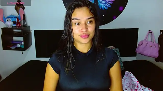 Snapshot of Ana_Riderr chatting on November 2025 04:01:02 AM Ana Riderr online show from November 2025 04:01:02 AM