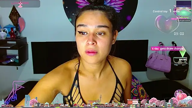 Snapshot of Ana_Riderr chatting on November 2025 12:55:02 AM Ana Riderr online show from November 2025 12:55:02 AM