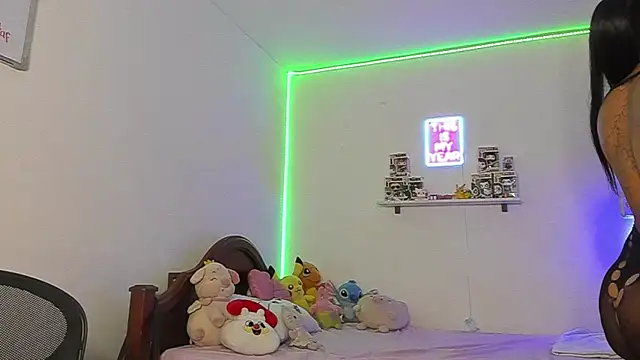 Snapshot of Annaa_Brooks chatting on April 2026 11:35:02 PM Annaa Brooks online show from April 2026 11:35:02 PM