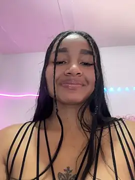 Lynda Bonnie online show from April 2026 06:41:01 PM