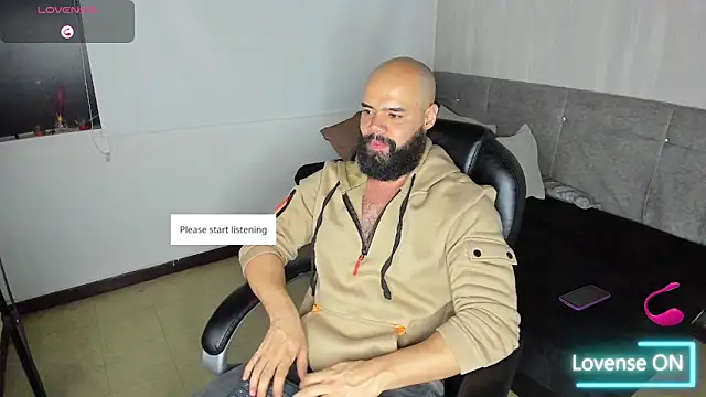 Snapshot of Luke_Diaz7 chatting on October 2025 04:54:01 AM Luke Diaz7 online show from October 2025 04:54:01 AM