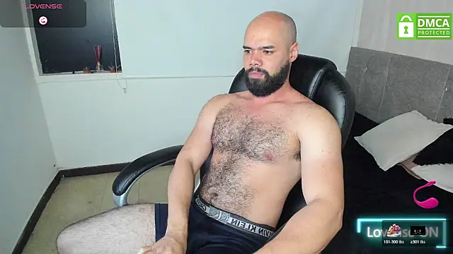 Snapshot of Luke_Diaz7 chatting on November 2025 11:16:01 PM Luke Diaz7 online show from November 2025 11:16:01 PM