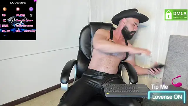 Luke Diaz7 online show from February 2026 09:30:02 PM