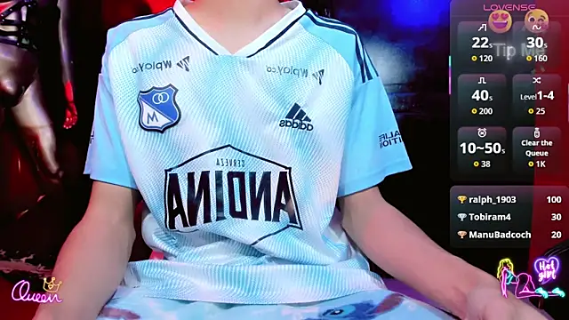 emelly horny  online show from April 2026 07:11:02 PM