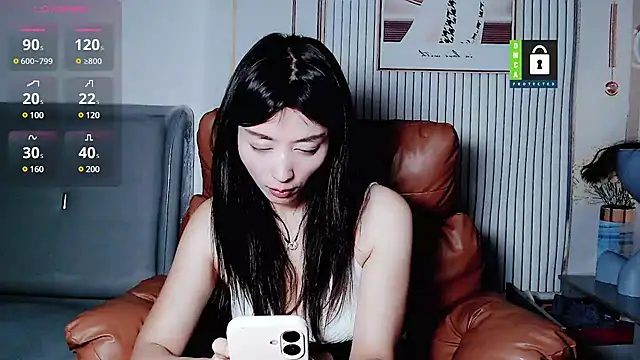 Snapshot of Tangtang-baby chatting on March 2025 12:11:02 PM Tangtang-baby online show from March 2025 12:11:02 PM