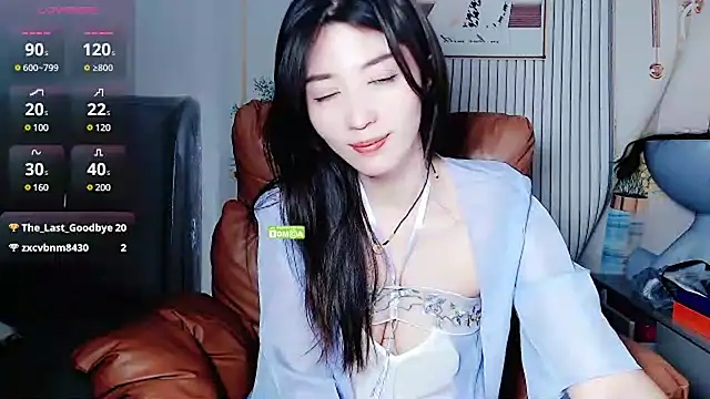 Snapshot of Tangtang-baby chatting on March 2025 02:45:01 PM Tangtang-baby online show from March 2025 02:45:01 PM