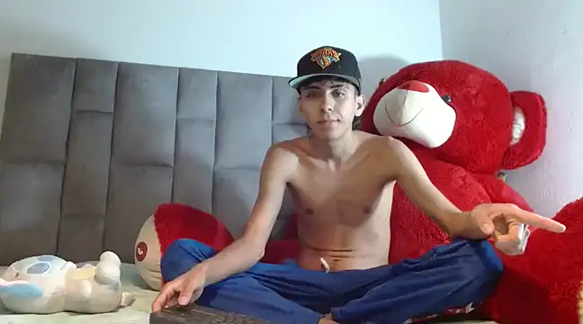 ian maik online show from March 2025 02:38:02 AM