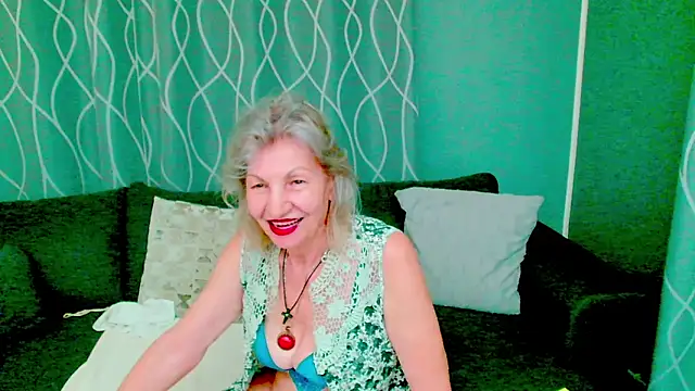 Snapshot of adeleadison chatting on October 2025 04:01:02 AM adeleadison online show from October 2025 04:01:02 AM