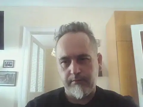 Szolga10 online show from April 2026 09:50:01 AM