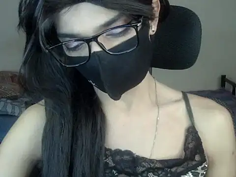 Snapshot of YourCDBitch chatting on October 2025 07:01:02 PM YourCDBitch online show from October 2025 07:01:02 PM