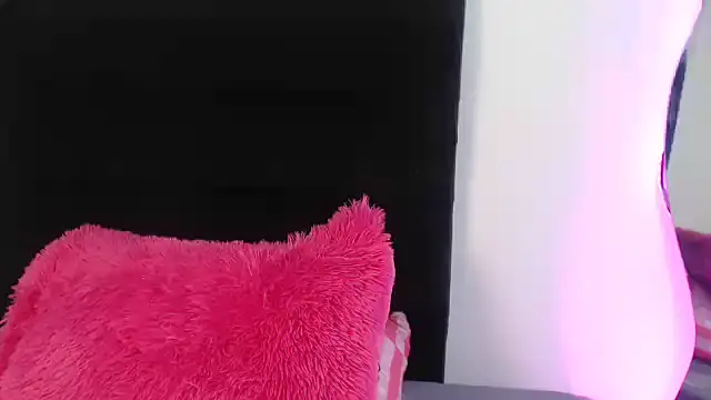 ximenagp online show from September 2025 04:27:01 AM