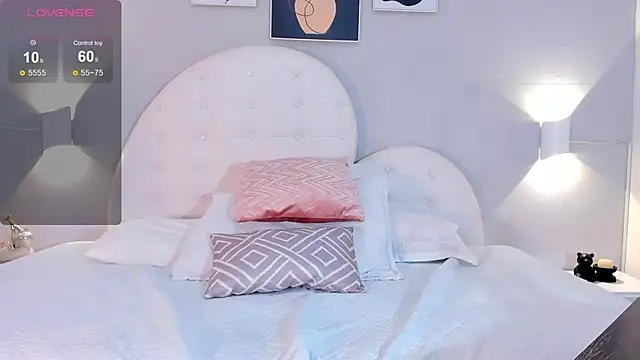 Snapshot of crisdegli_ chatting on March 2025 02:56:02 PM crisdegli online show from March 2025 02:56:02 PM