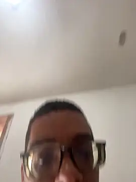 Snapshot of Diegodelicia chatting on November 2025 01:04:02 PM Diegodelicia online show from November 2025 01:04:02 PM