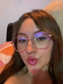 ValentinaOrtiz3 online show from March 2025 04:56:02 AM