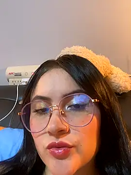 ValentinaOrtiz3 online show from October 2025 02:22:02 AM