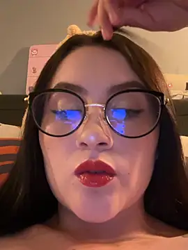 ValentinaOrtiz3 online show from June 2026 11:17:01 PM