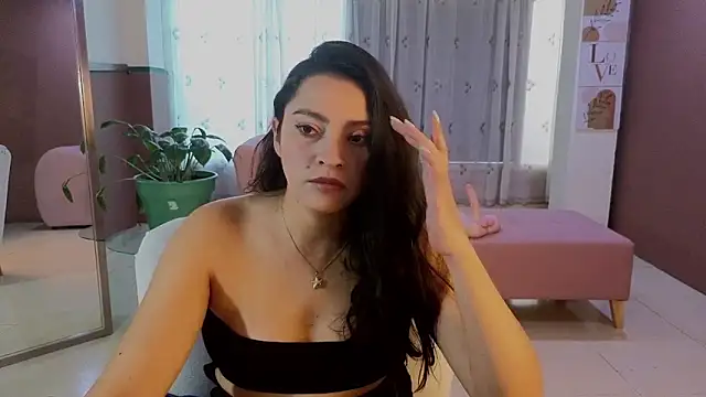 Snapshot of sweet_ahinara chatting on November 2025 07:38:01 PM sweet ahinara online show from November 2025 07:38:01 PM