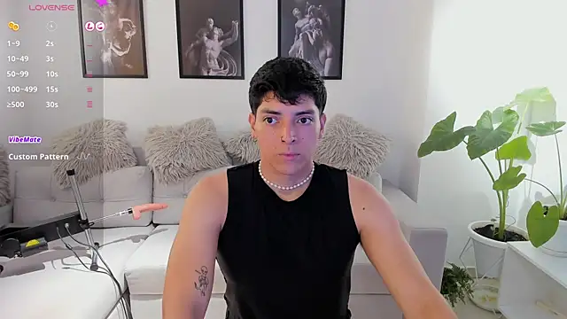 Snapshot of _JacobMiller__ chatting on February 2025 05:41:02 PM JacobMiller online show from February 2025 05:41:02 PM