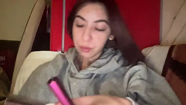 sarrah rossy online show from March 2025 01:55:02 AM